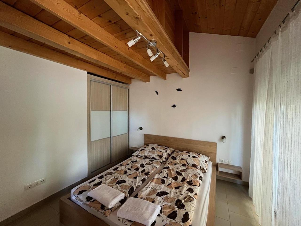 City Apartman Haz Balatonlelle Extérieur photo