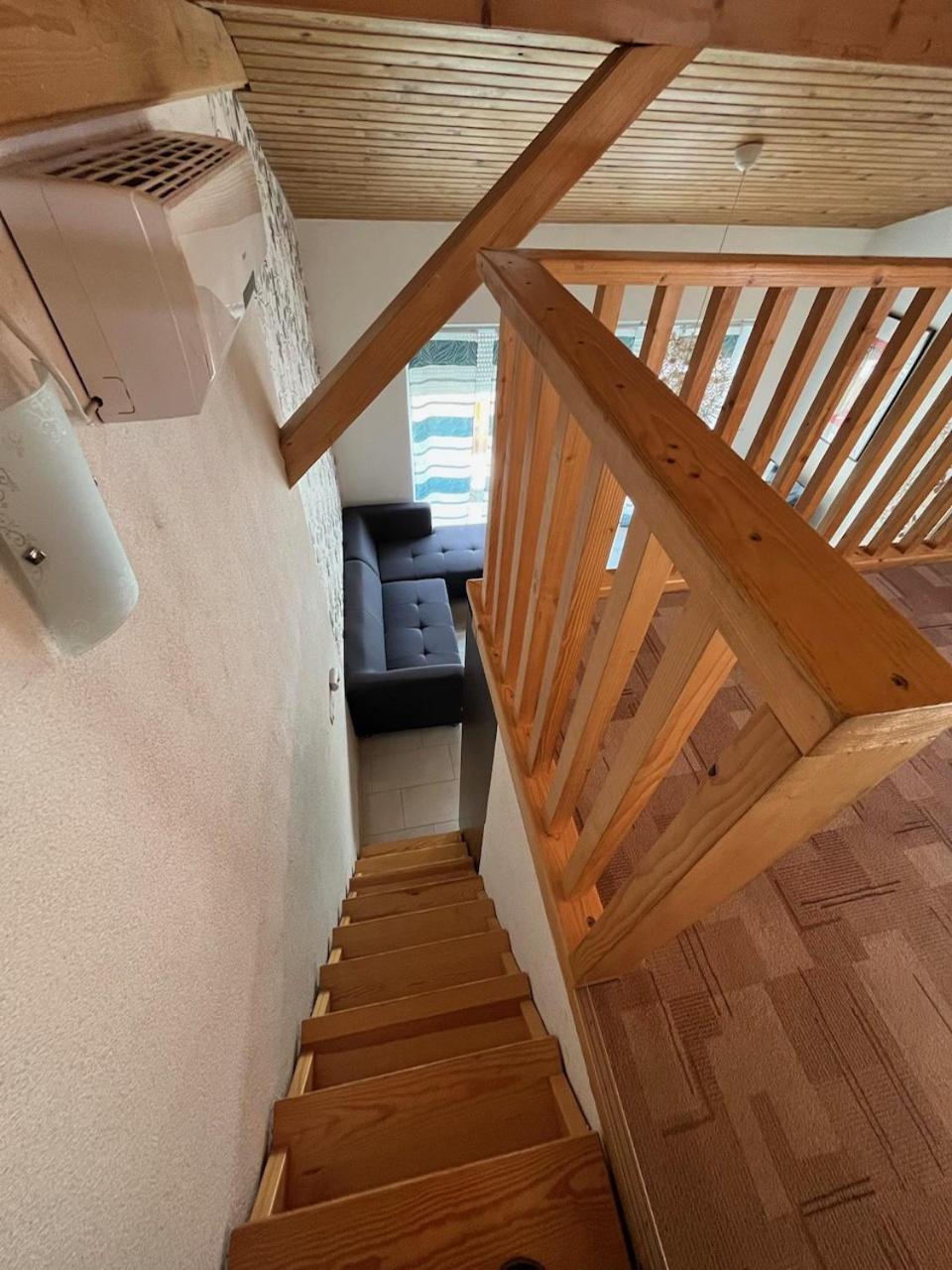 City Apartman Haz Balatonlelle Extérieur photo